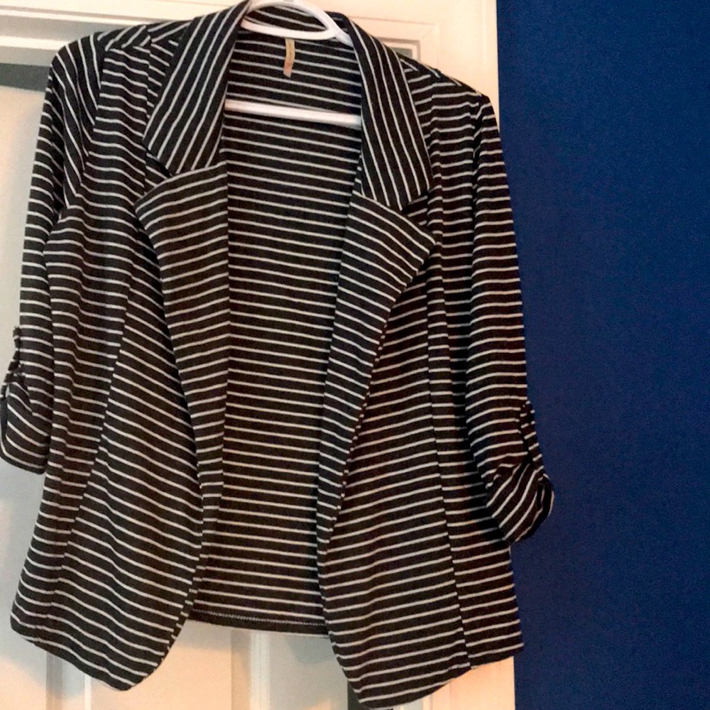 Women’s Olivia Moon blazer style jacket.